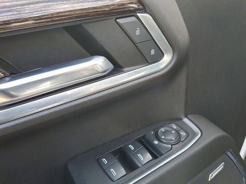 Used 2022 GMC Sierra 1500 Elevation w/ Elevation Premium Package image 22