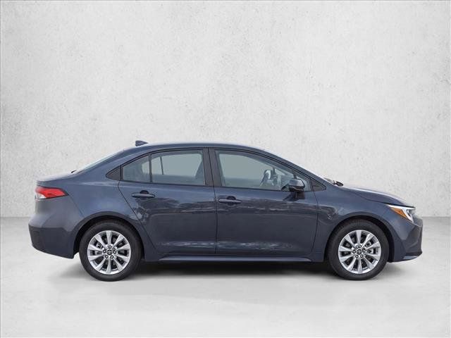 Used 2026 Toyota Corolla LE w/ LE Premium Package AWD/4WD image 8