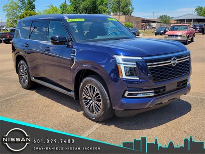 New 2025 Nissan Armada SL w/ Captain's Chari Seat Package