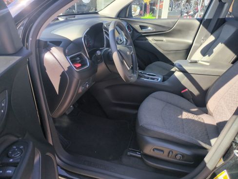 Used 2022 Chevrolet Equinox LT image 8