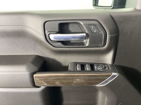 Used 2020 Chevrolet Silverado 1500 LT w/ All-Star Edition image 14