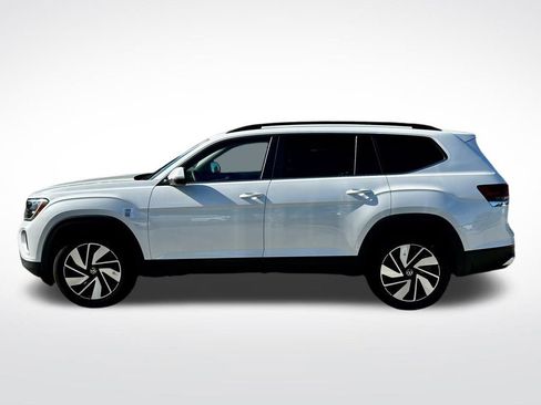 New 2026 Volkswagen Atlas SE image 3