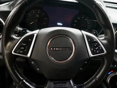 Used 2017 Chevrolet Camaro SS RWD image 10