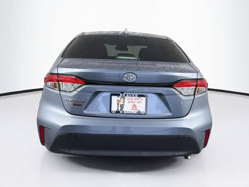 Used 2024 Toyota Corolla LE w/ LE Convenience Package FWD image 8