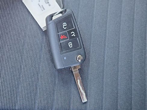 Used 2026 Volkswagen Jetta S FWD image 32