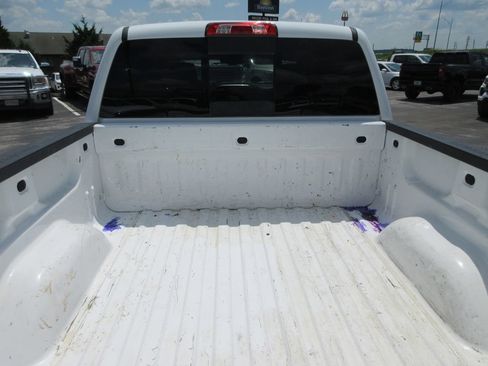 Used 2018 Chevrolet Silverado 1500 LTZ AWD/4WD image 10