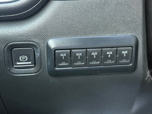 Used 2020 Chevrolet Silverado 3500 LT w/ All Star Edition image 33