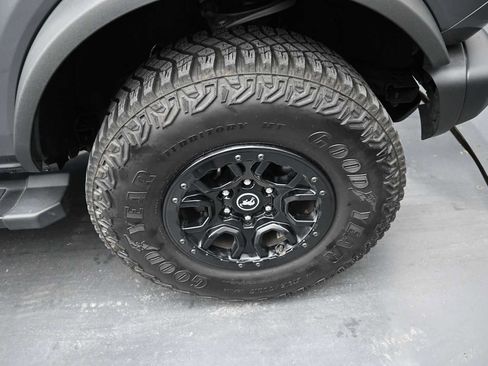 Used 2023 Ford Bronco Wildtrak AWD/4WD image 10