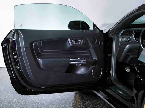 Used 2019 Ford Mustang GT Premium w/ GT Performance Package image 22