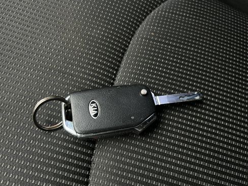 Used 2019 Kia Forte Sedan FWD image 43