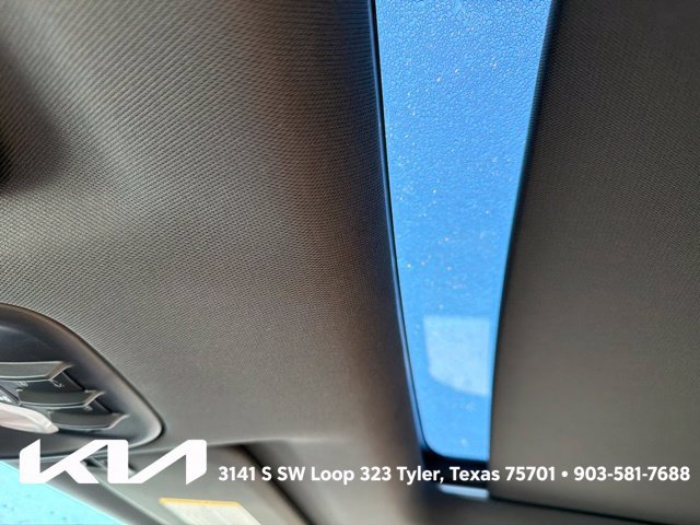 Used 2023 Chevrolet TrailBlazer RS w/ Sun and Liftgate Package FWD image 22