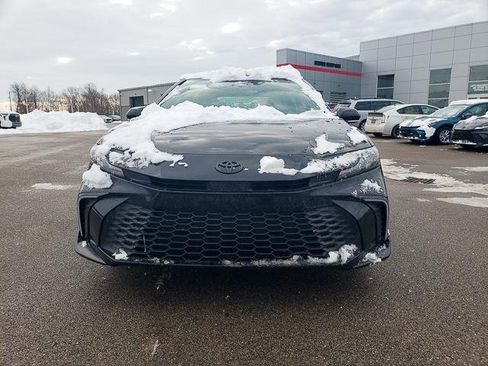 New 2026 Toyota Camry SE image 2