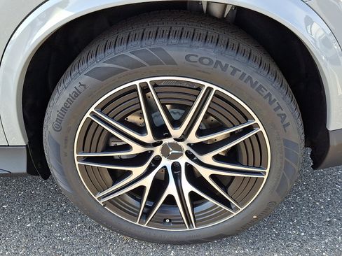 New 2026 Mercedes-Benz GLC 43 AMG 4MATIC image 5