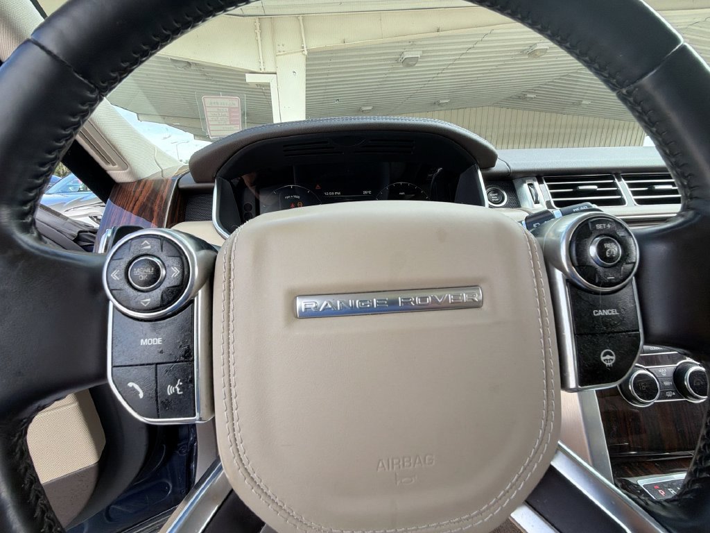 Used 2014 Land Rover Range Rover Supercharged AWD/4WD image 28