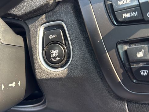 Used 2015 BMW 328i xDrive Wagon AWD/4WD image 18