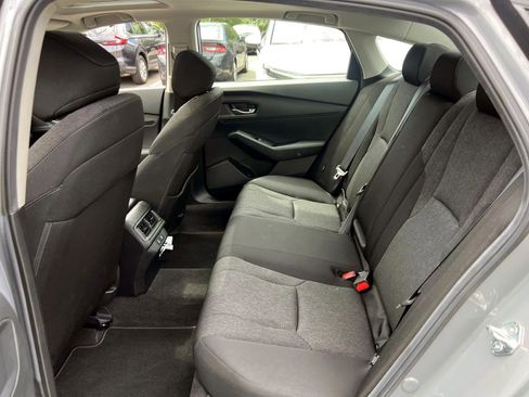 Used 2025 Honda Accord SE image 9