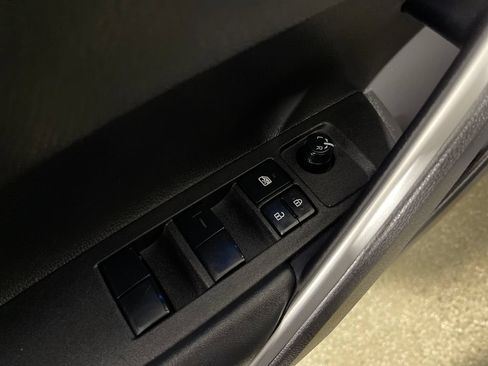 Certified 2026 Toyota Corolla Cross XLE FWD image 16