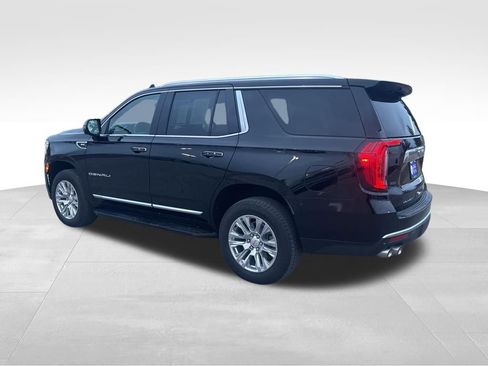Used 2024 GMC Yukon Denali AWD/4WD image 4