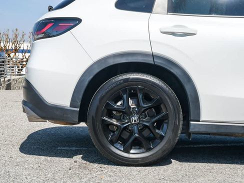 Used 2023 Honda HR-V Sport image 10