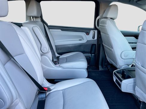 Used 2023 Honda Odyssey Touring image 30