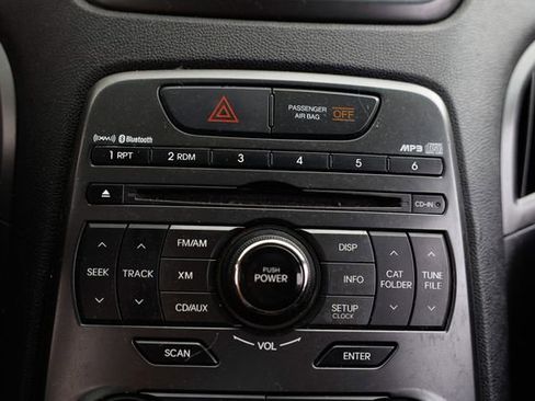 Used 2011 Hyundai Genesis 2.0T image 36