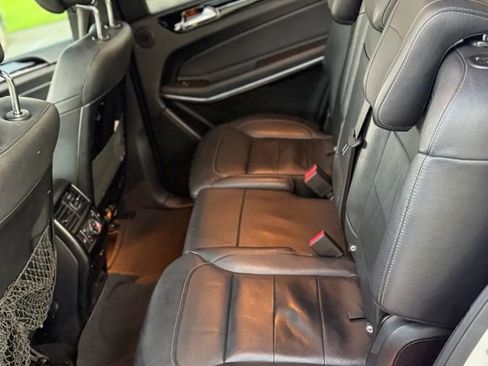 Used 2017 Mercedes-Benz GLS 550 4MATIC image 15