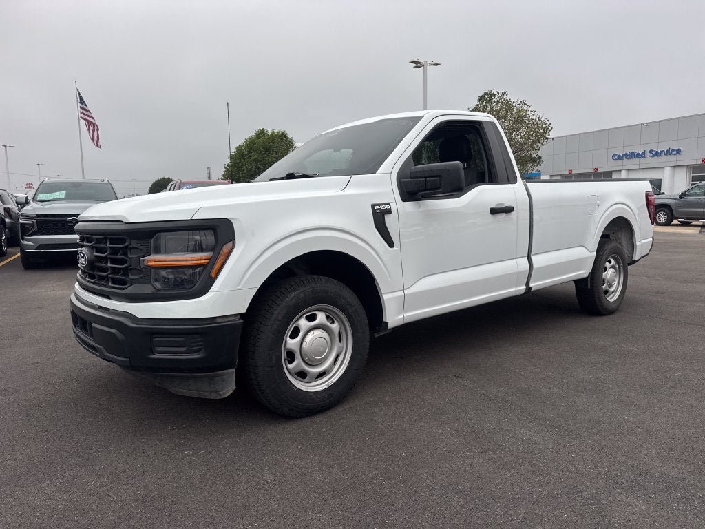 Used 2024 Ford F150 XL RWD image 2