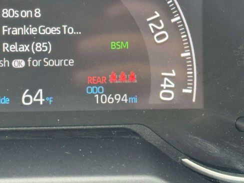 Used 2025 Toyota RAV4 XLE w/ Convenience Package AWD/4WD image 29