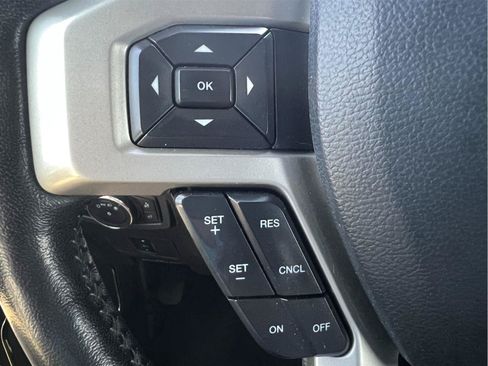 Used 2022 Ford F250 Lariat AWD/4WD image 42