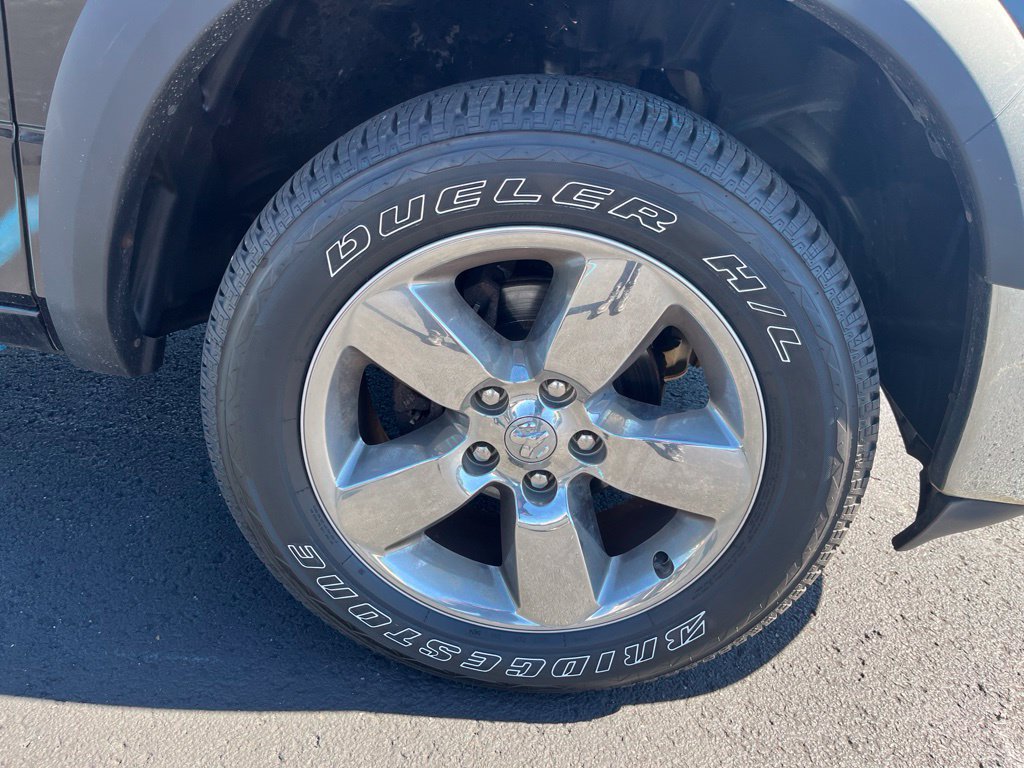 Used 2019 RAM 1500 ST w/ SXT Plus Group AWD/4WD image 12
