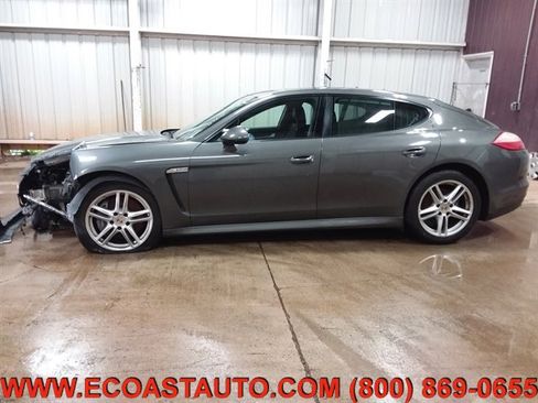 Used 2013 Porsche Panamera image 3