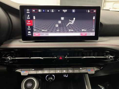 Used 2024 Dodge Hornet GT image 17