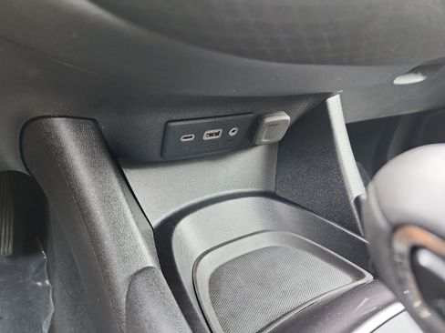 Used 2023 Chevrolet Malibu LS FWD image 19