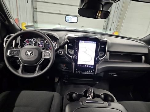 Used 2026 RAM 2500 Big Horn AWD/4WD image 8