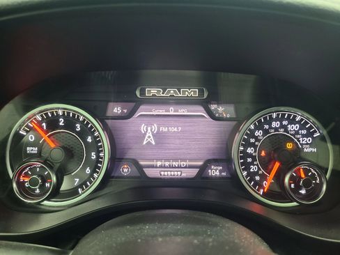 Used 2020 RAM 1500 Laramie image 22