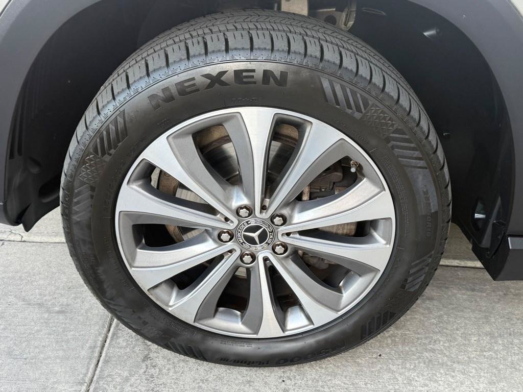 Used 2020 Mercedes-Benz GLE 350 4MATIC image 32