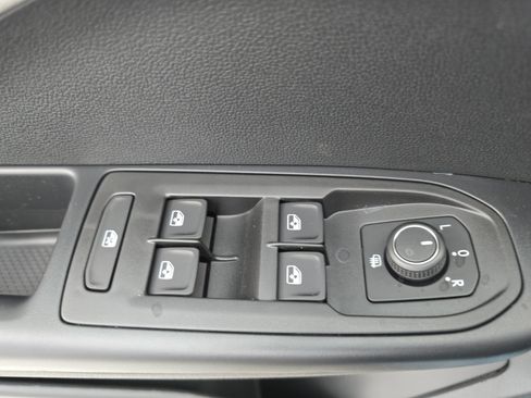 New 2026 Volkswagen Taos SEL AWD/4WD image 27