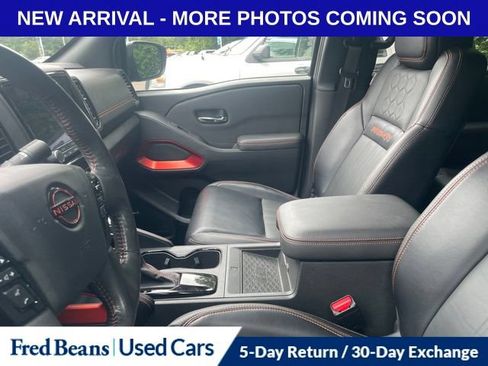 Used 2024 Nissan Frontier PRO-4X w/ Pro Premium Package AWD/4WD image 11