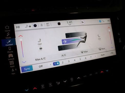 New 2026 Jeep Grand Cherokee Altitude image 15