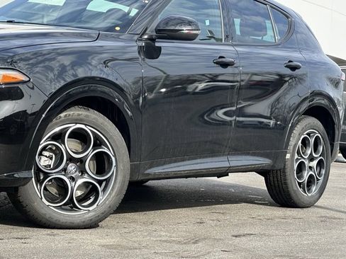 New 2025 Alfa Romeo Tonale w/ Premium Package image 20