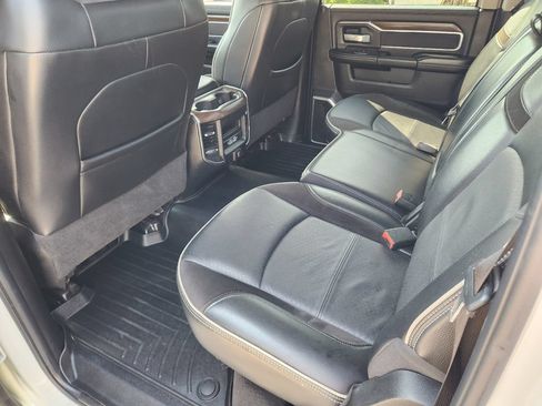 Used 2023 RAM 2500 Laramie AWD/4WD image 30