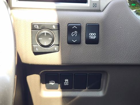 Used 2019 Lexus GX 460 Premium AWD/4WD image 19