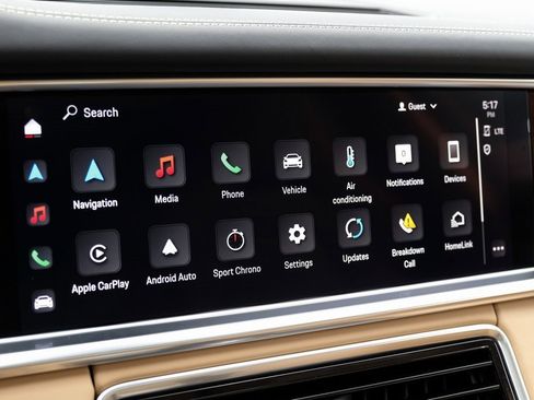 Used 2022 Porsche Panamera Turbo S image 25