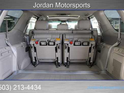 Used 2006 Toyota Sequoia Limited image 75