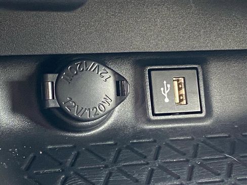 Used 2024 Toyota RAV4 XLE image 19