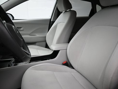 Certified 2024 Hyundai Kona SEL FWD image 11