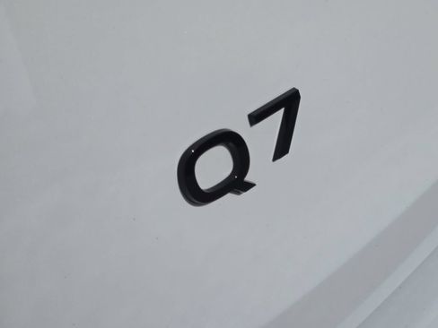 Used 2026 Audi Q7 3.0T Premium Plus w/ Premium Plus Package AWD/4WD image 15