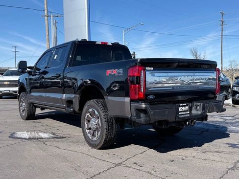 Used 2023 Ford F250 King Ranch w/ FX4 Off-Road Package image 5