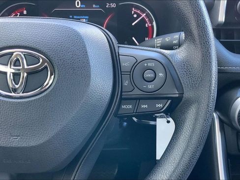 Used 2023 Toyota RAV4 LE image 19
