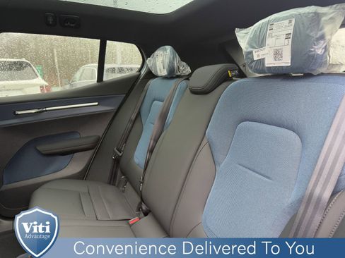 New 2026 Volvo EX30 Plus image 14